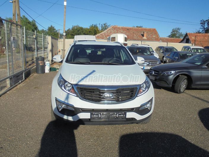 KIA SPORTAGE 2.0 CRDi EX Prémium 4x4