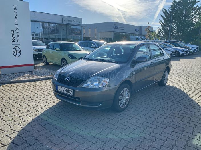 TOYOTA COROLLA Sedan 1.4