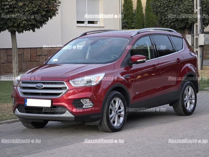 FORD KUGA 2.0 TDCi Titanium Technology AWD Poweshift