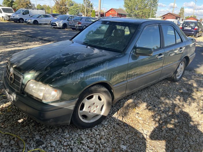 MERCEDES-BENZ C 200 Esprit