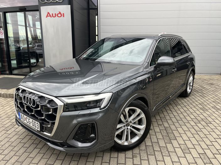 AUDI Q7 50 TDI S line quattro Tiptronic ic [7 személy]