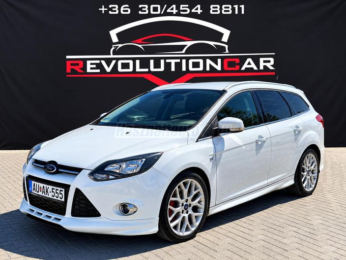 FORD FOCUS 1.6 SCTI Ecoboost Titanium
