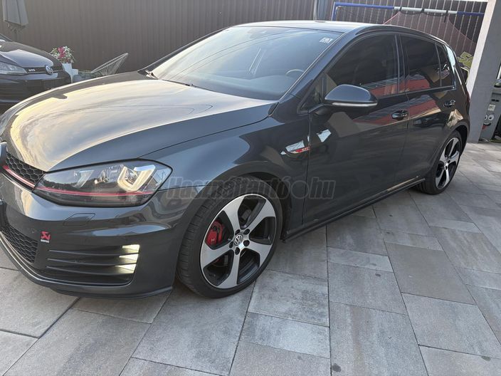 VOLKSWAGEN GOLF 2.0 TSI BMT GTI DSG