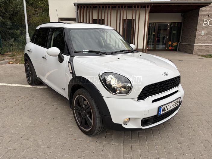 MINI COUNTRYMAN Cooper 2.0 SD ALL4 (Automata)