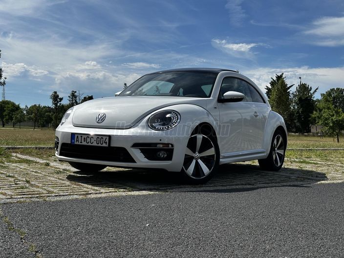 VOLKSWAGEN BEETLE 1.4 TSI Design