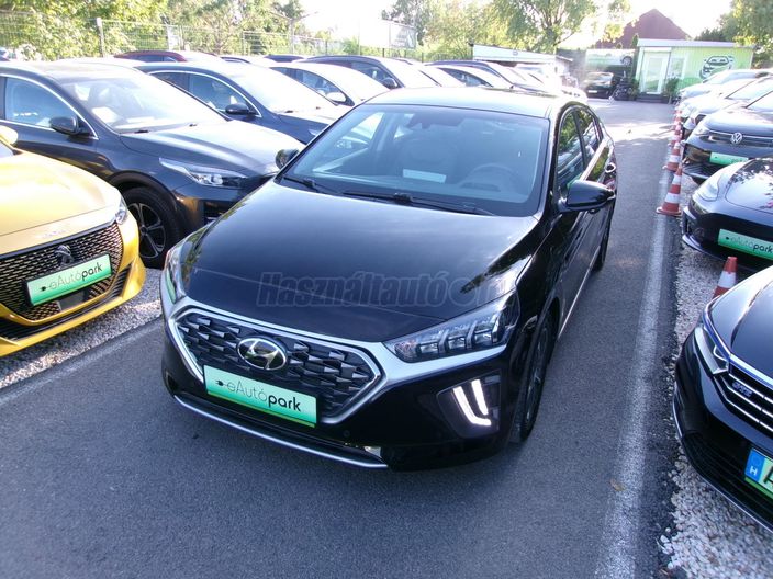 HYUNDAI IONIQ plug-in 1.6 GDi Premium DCT