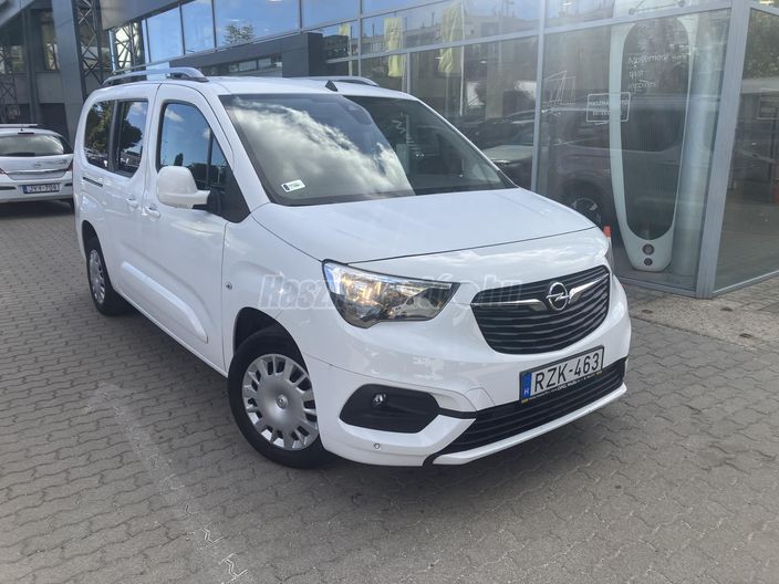 OPEL COMBO Life 1.2 T Enjoy XL (7 személyes )
