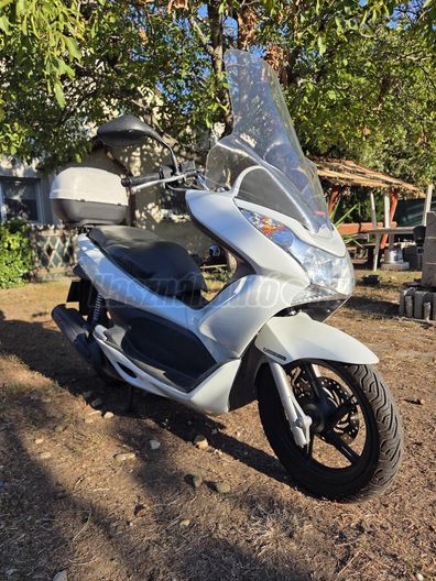HONDA PCX 125