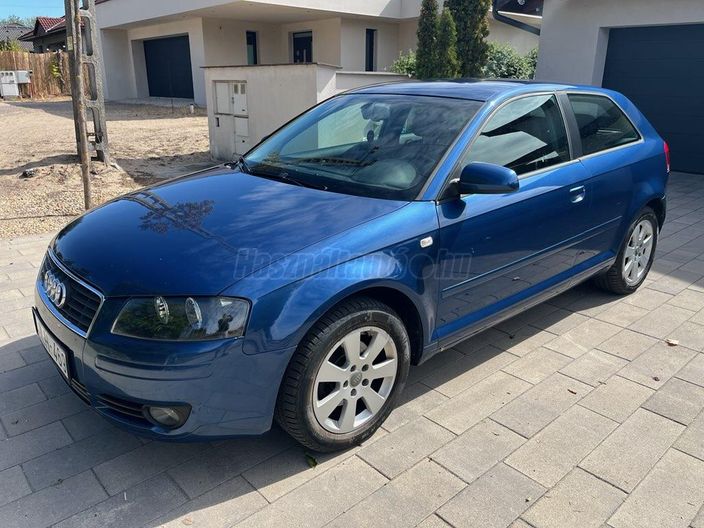 AUDI A3 1.6 Ambiente