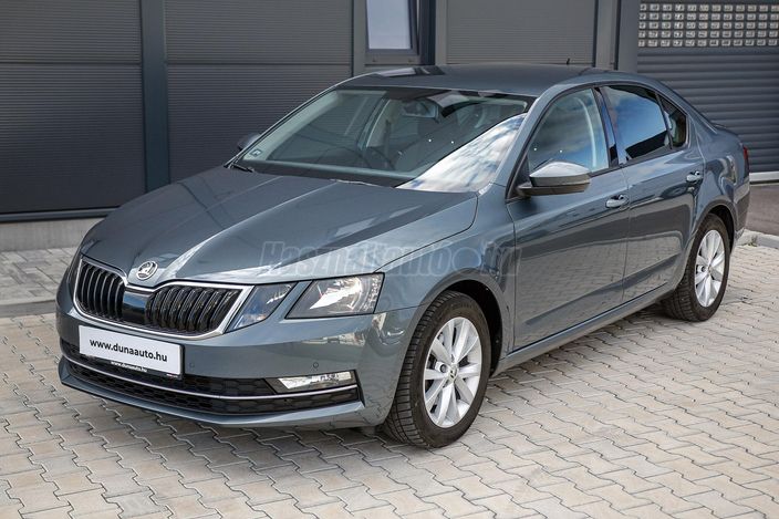 SKODA OCTAVIA 1.5 TSI ACT Style