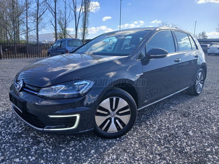 VOLKSWAGEN GOLF e-Golf
