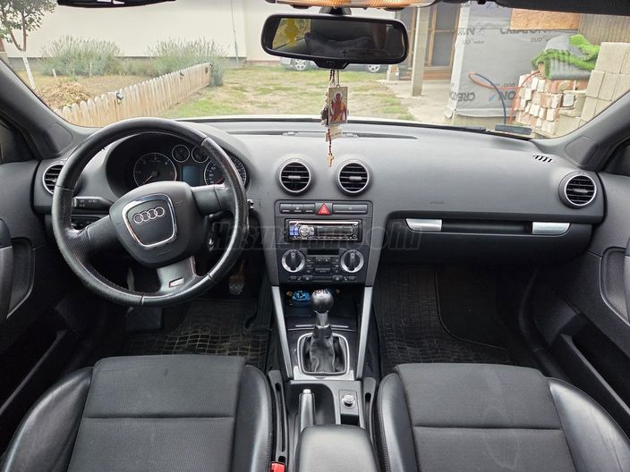 AUDI A3 2.0 PD TDI Attraction quattro