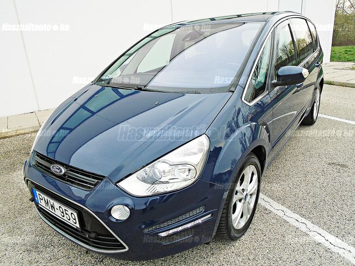 FORD S-MAX 2.0 TDCi Titanium