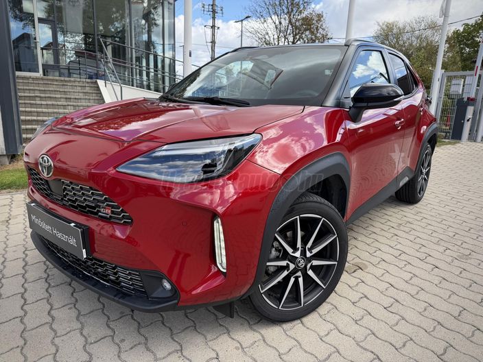 TOYOTA YARIS CROSS 1.5 Hybrid GR SPORT e-CVT