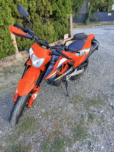 KTM 690 SMC