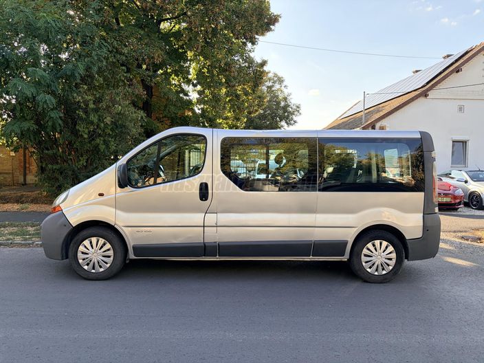 RENAULT TRAFIC 1.9 dCi L2H1 Komfort
