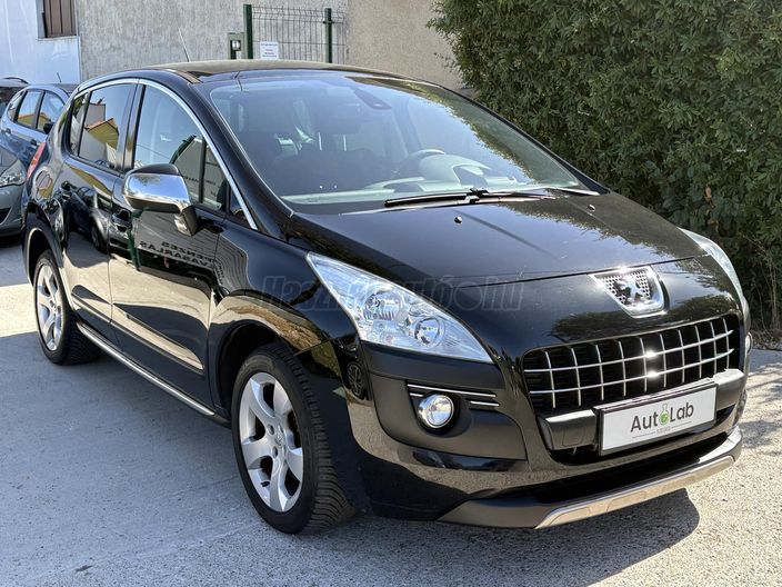 PEUGEOT 3008 2.0 HDi Allure