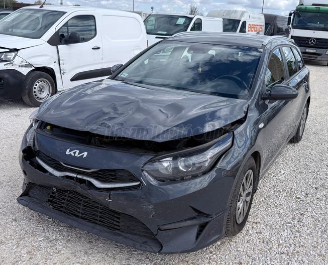 KIA CEE'D Ceed SW 1.5 T-GDI Silver