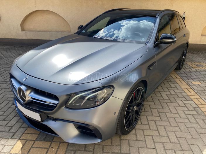 MERCEDES-AMG E 63 S T 4MATIC+ 9G-TRONIC
