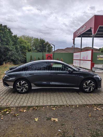 HYUNDAI IONIQ 6 77,4kWh Executive Edition