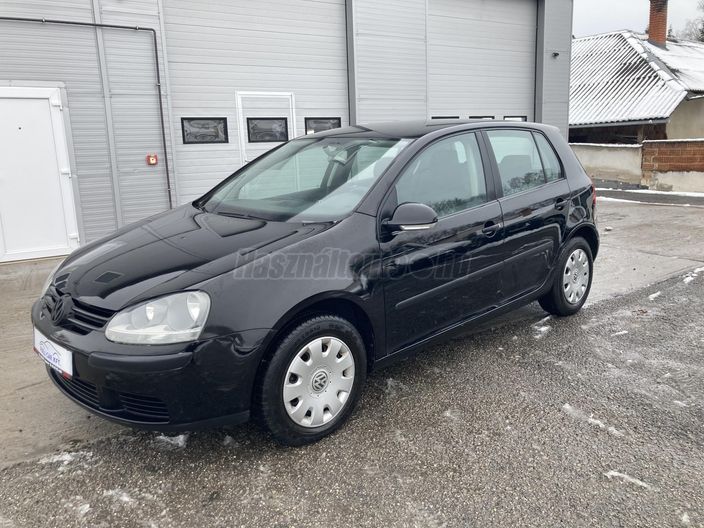 VOLKSWAGEN GOLF V 1.4 Trendline