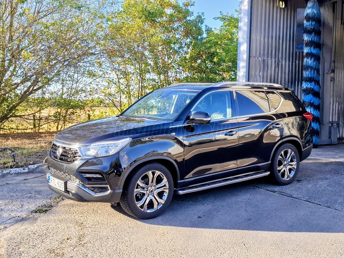 SSANGYONG REXTON 2.2 e-XDI Premium 4WD (Automata) (7 személyes )
