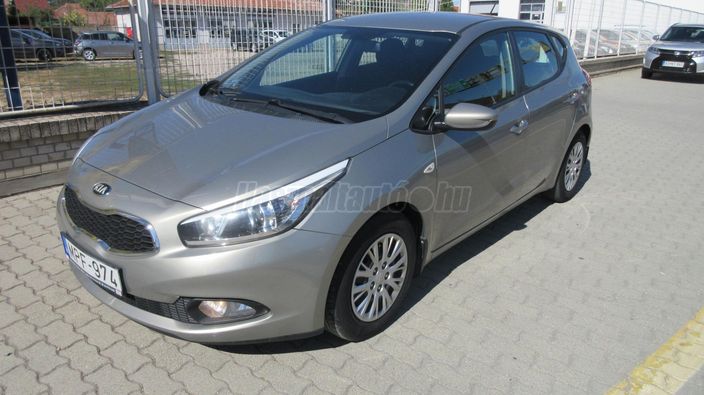 KIA CEE'D 1.4 CVVT EX