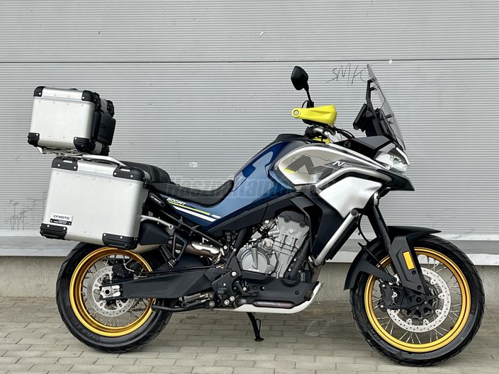 CFMOTO 800 MT