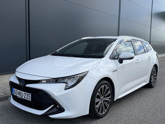 TOYOTA COROLLA Touring Sports 1.8 Hybrid Comfort Tech e-CVT