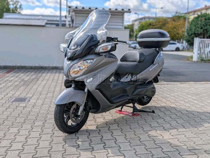 SUZUKI AN 650 BURGMAN