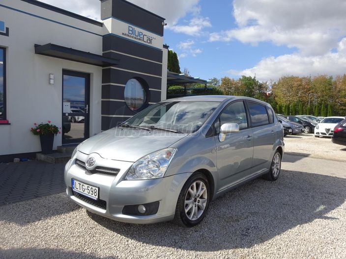 TOYOTA COROLLA VERSO 2.2 D-4D Linea Sol