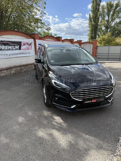 FORD S-MAX 2.5 FHEV Titanium CVT [7személy]