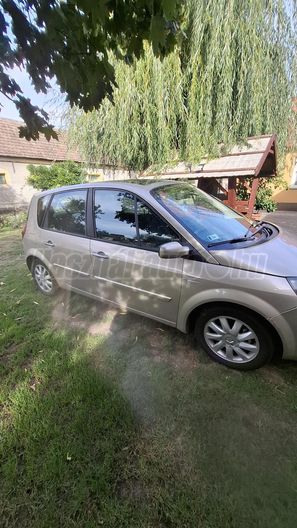 RENAULT SCENIC Scénic 1.6 Voyage