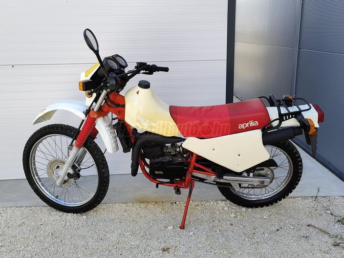 APRILIA ETX