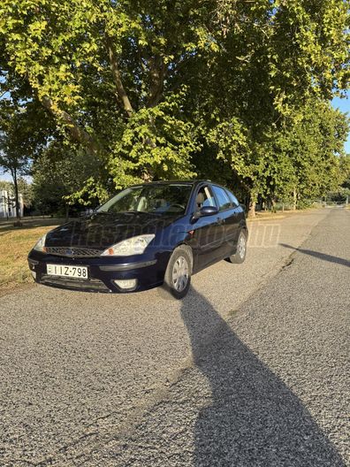 FORD FOCUS 1.6 Ghia