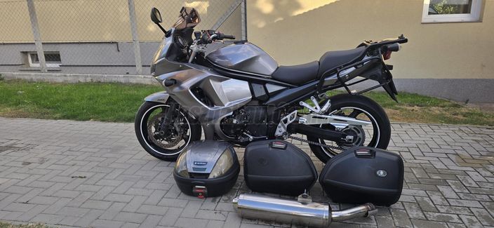 SUZUKI GSX 1250