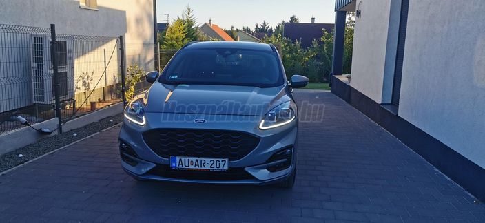 FORD KUGA 2.5 PHEV ST-Line X CVT