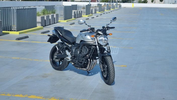 YAMAHA FZ6-N