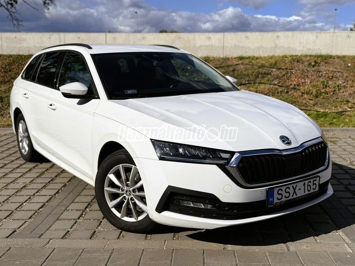 SKODA OCTAVIA Combi 2.0 TDI SCR Ambition
