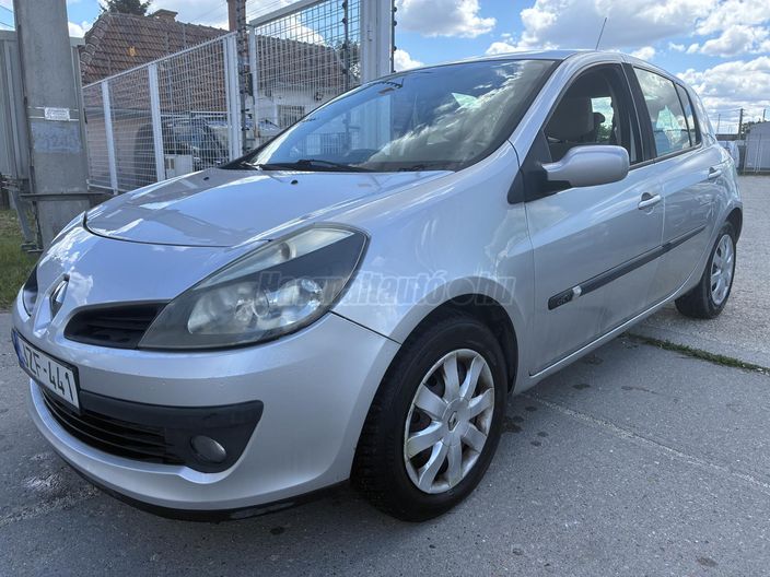 RENAULT CLIO 1.5 dCi Authentique