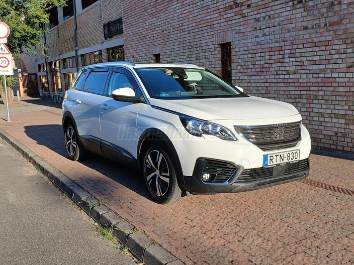 PEUGEOT 5008 1.2 PureTech Active S&S (7 személyes ) EURO6.2