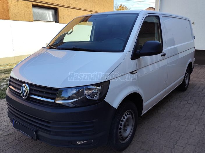 VOLKSWAGEN TRANSPORTER 2.0 TDi BMT DSG RT (3 személyes )