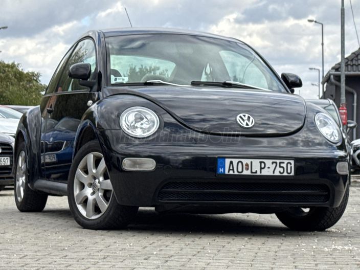 VOLKSWAGEN NEW BEETLE 2.0