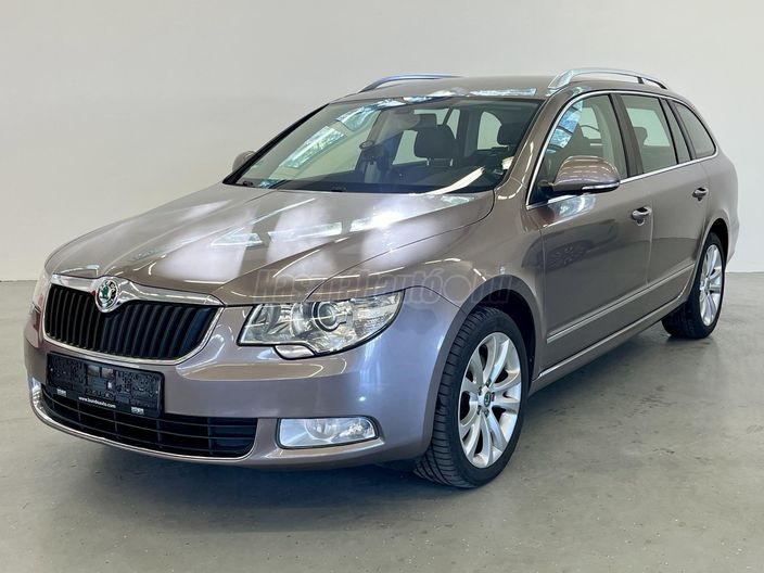 SKODA SUPERB Combi 2.0 CR TDI Elegance DSG
