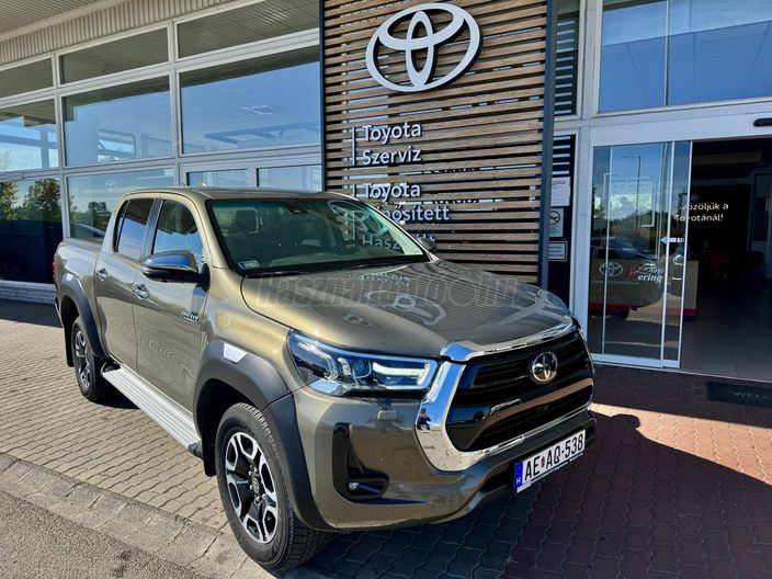 TOYOTA HILUX 2.8 D-4D 4x4 Double Executive (Automata)