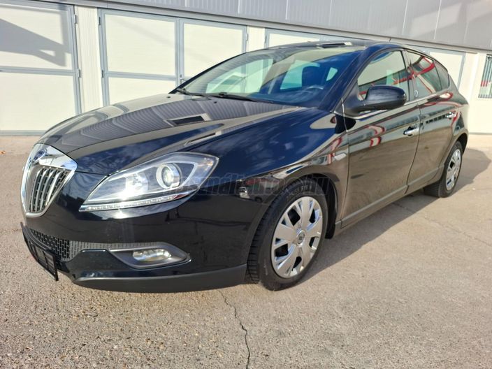 LANCIA DELTA 1.4 T-Jet Silver