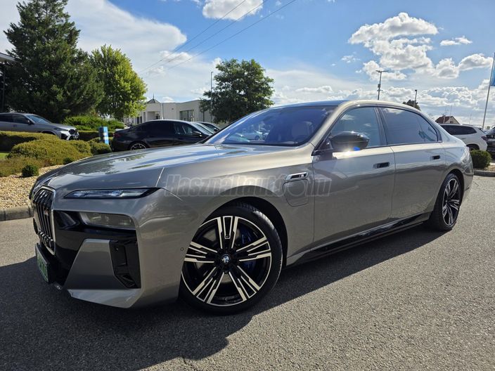 BMW 760 M760e xDrive (Automata)