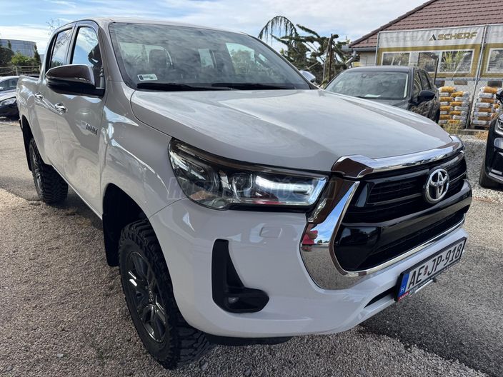TOYOTA HILUX 2.4 D-4D 4x4 Double Active