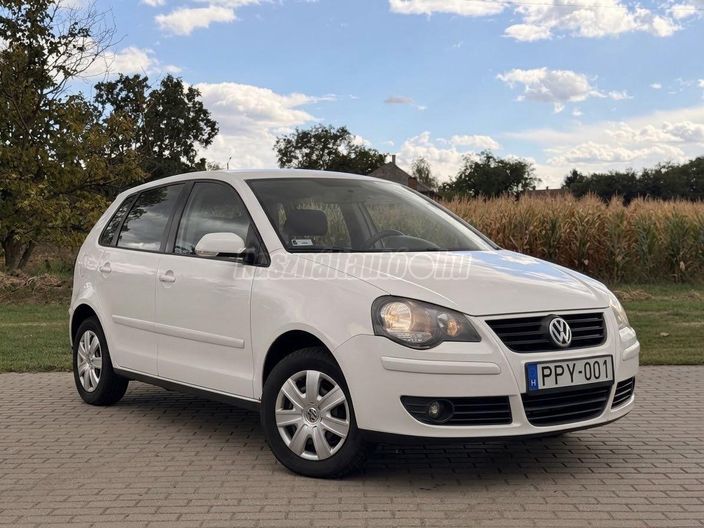VOLKSWAGEN POLO IV 1.4 75 16V Comfortline