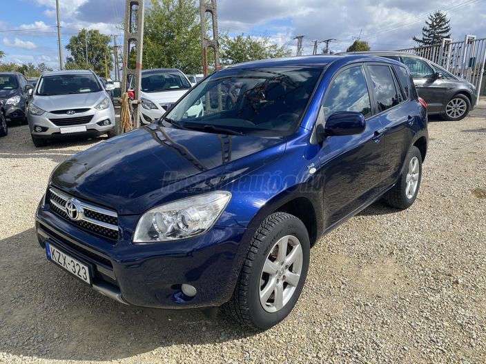 TOYOTA RAV 4 Rav4 2.2 D-4D 4x4 Sol